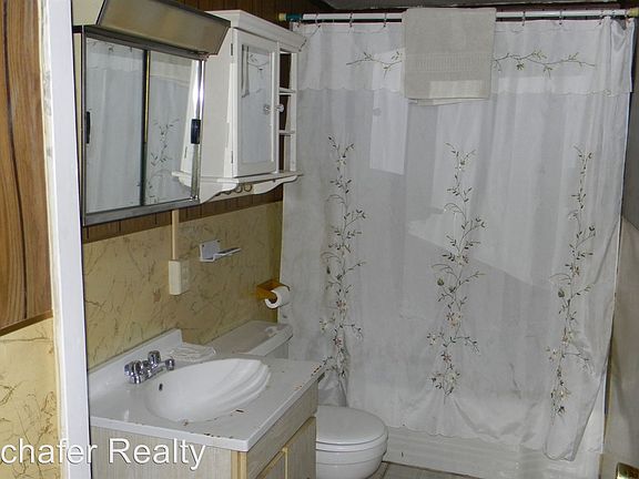 2nd image of 514 Miller St #1