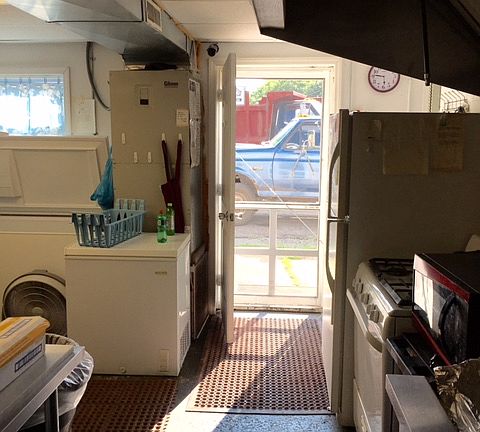 3rd image of 309 N Lewis St