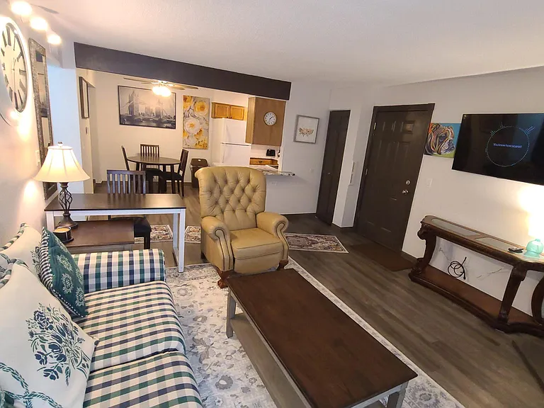 331 Wright St #201 — Photo 9