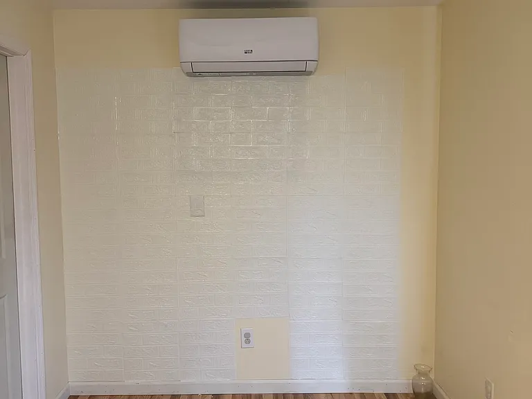 622 Leahy Cir — Photo 7