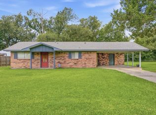 905 Mathilda Dr, Westlake, LA 70663