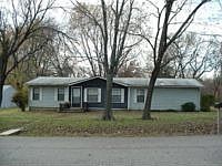2nd image of 217 10th St