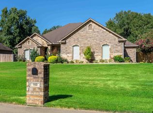160 Timber Falls Dr, Longview, TX 75605