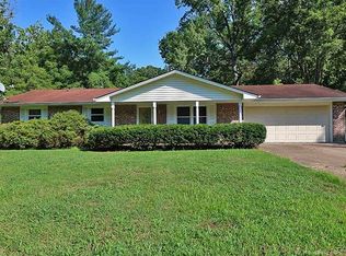 2248 Sherwood Dr, Cape Girardeau, MO 63701