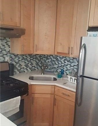 5th image of 11614 Inwood St