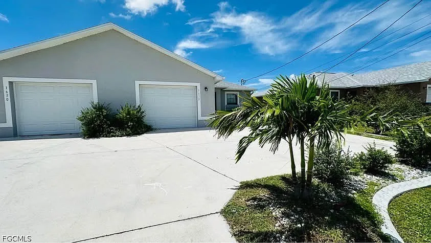 3 bed, 2.0 bath, 1200 sqft, $1,510 — Photo 2