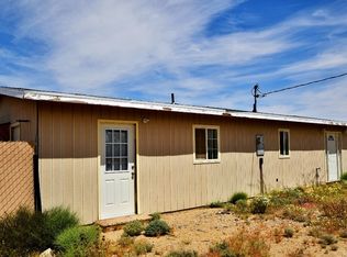 424 Mallow Rd, Landers, CA 92285