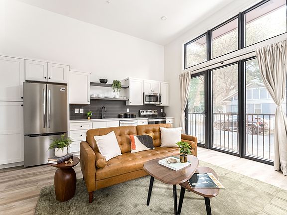 2nd image of 1160 Gracewood Ave SE #211