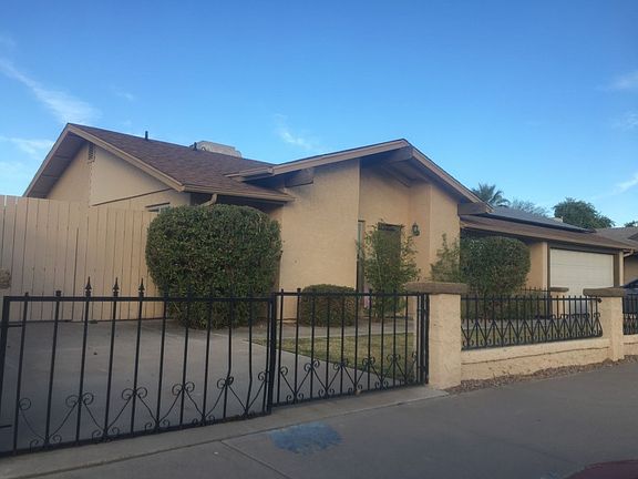 2nd image of 2758 S Rogers
