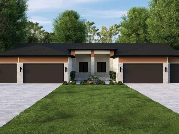 832 Luna Ln, Lincoln, NE 68520