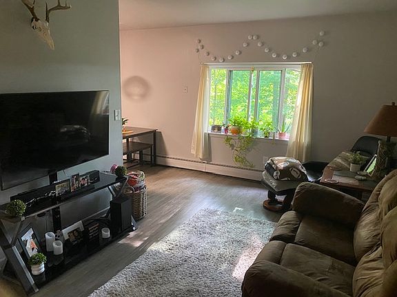 5th image of 503 Garfield Ave #7