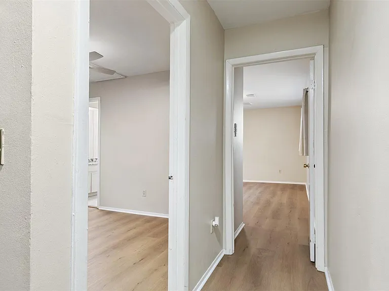 10810 Sugar Hill Dr #B — Photo 22