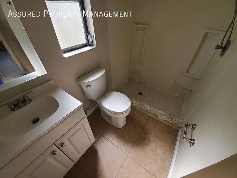 2727 Dobbin Dr — Photo 6
