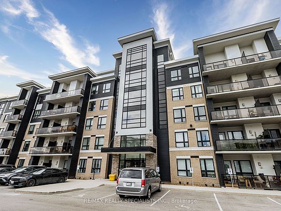 2nd image of 650 Sauve St #1464866