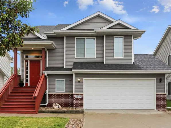 2681 Pinto Ln, Iowa City, IA 52240