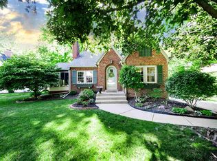 3805 N Avalon Pl, Peoria, IL