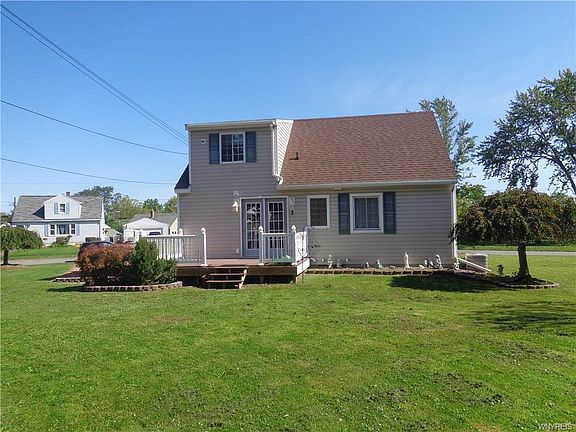4th image of this home