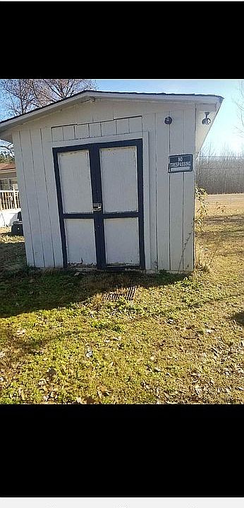 2nd image of 1151 Highway 51 N #18