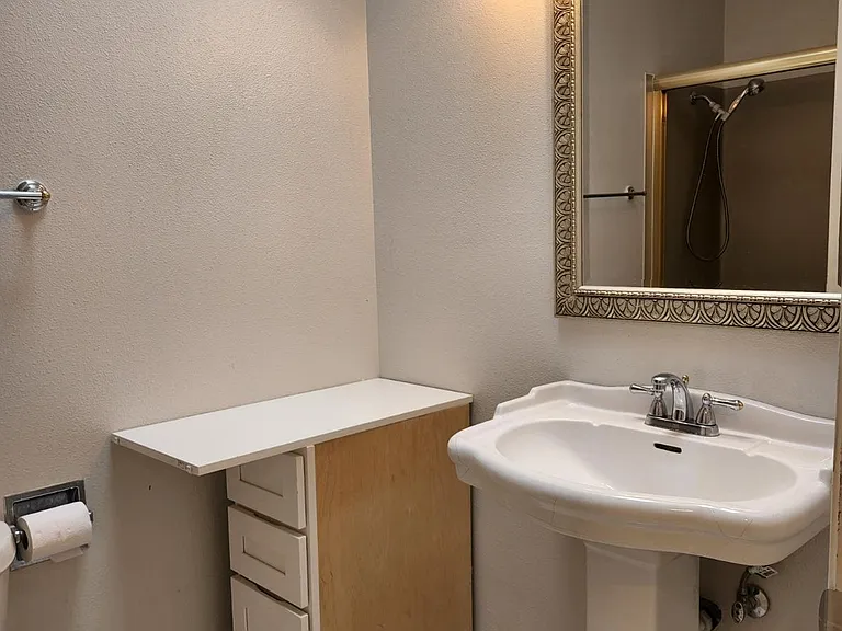 12507 NE 87th Ct — Photo 12
