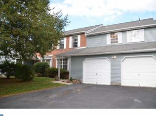 620 Wrensong Rd #B, Yardley, PA 19067