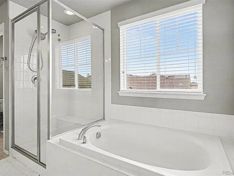 8835 Foxfire St — Photo 15