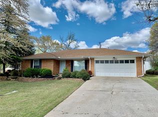 1904 E 15th St, Ada, OK 74820