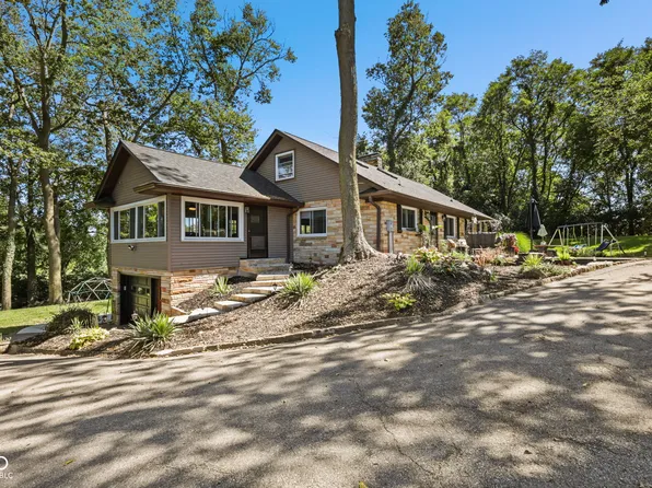 1265 N Morgantown Rd, Greenwood, IN 46142
