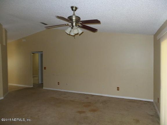 3rd image of 8227 Teaticket Dr