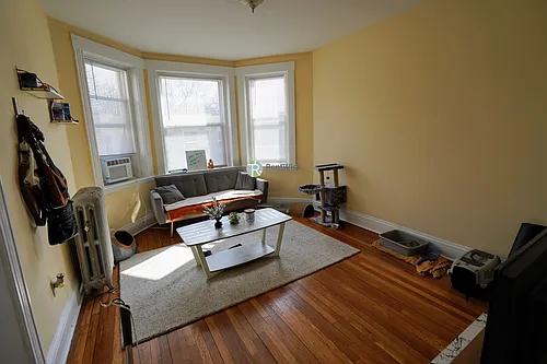 79 Gordon St #14 Photo 1