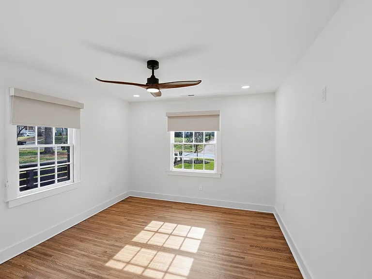 1838 Merriman Ave — Photo 32