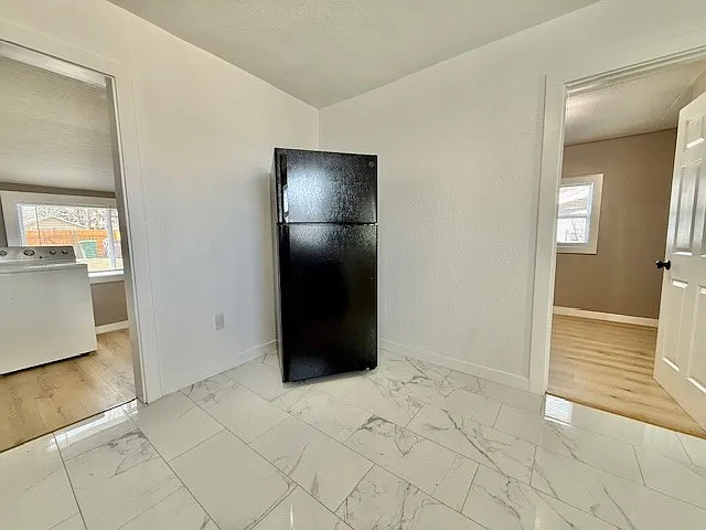 4711 Grant St — Photo 12