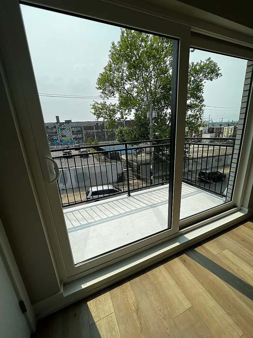 1 bed, 600 sqft, $1,764 — Photo 2