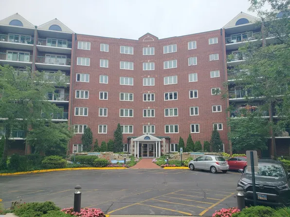 8540 W Foster Ave Unit 205, Norridge, IL 60706