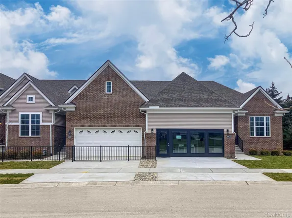 9921 Crossview Trl #125, Howell, MI 48855