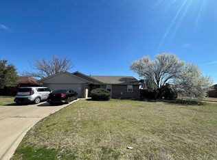622 SW 60th St, Lawton, OK 73505