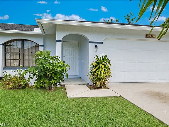 3rd image of 929 SE 16th Pl