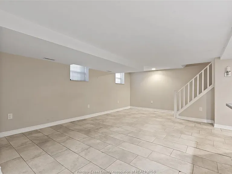282 Rossini Blvd #LOWER — Photo 13