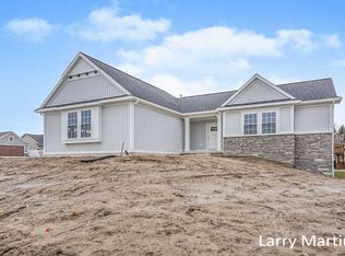 3155 Sandy Dr SW, Wyoming, MI