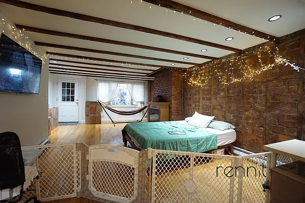 Rented by Rennit Inc. | media 5