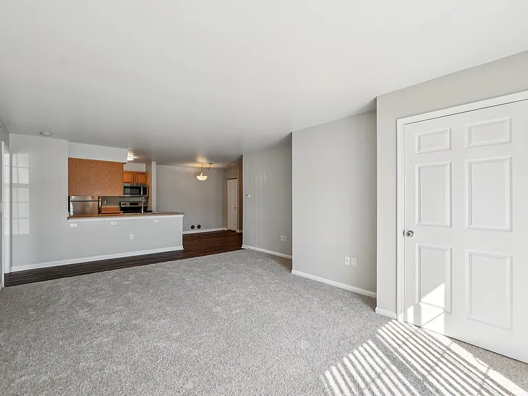 Abbey Ridge Apartment Homes — Photo 81