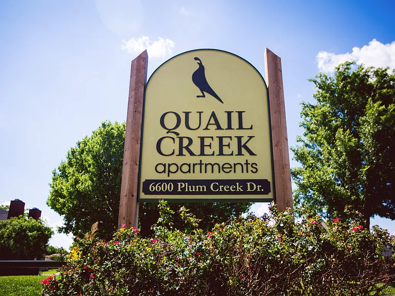 Quail Creek Apartments & Duplexes — Photo 6