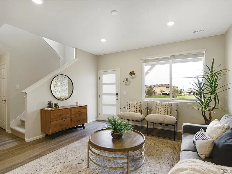 13838 Vispo Way — Photo 4