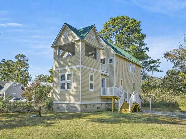 4475 Deep Hole Rd, Chincoteague, VA 23336