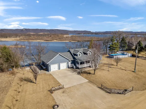 1711 River Dr S, Wabasha, MN 55981