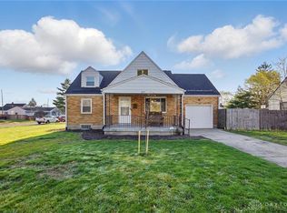 822 Swigart Dr, Fairborn, OH 45324