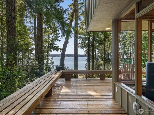 332 E Pointes Drive E, Shelton, WA 98584