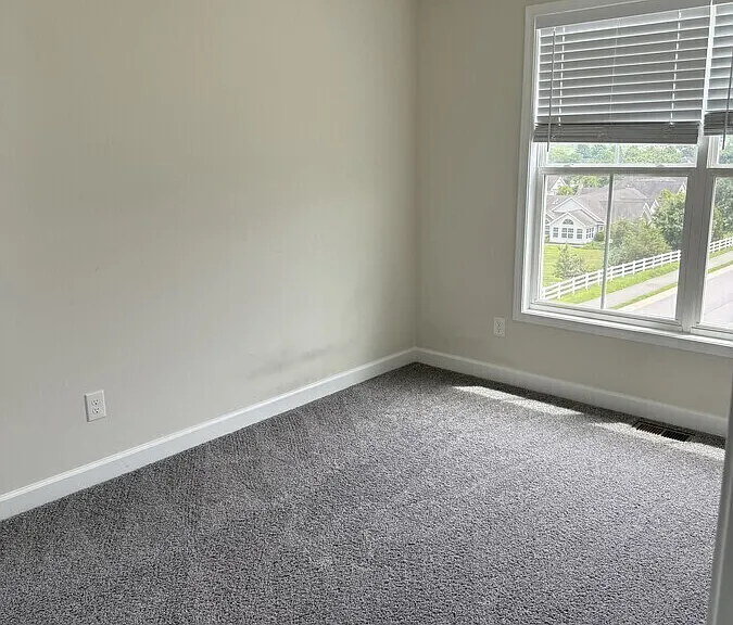 515 John Adams Dr — Photo 30