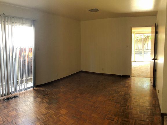 5th image of 1644 Nord Ln