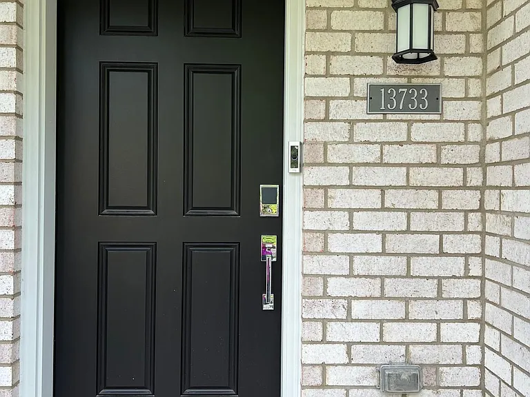 13733 Gatsby Dr #403 — Photo 2