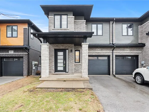 6649 Cropp St, Niagara Falls, ON L2E 0B7